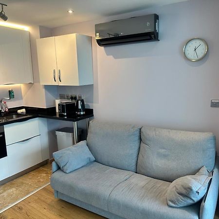 Seaside Serenity Oasis - High Floor - Stunning Views Gibraltar Eksteriør billede
