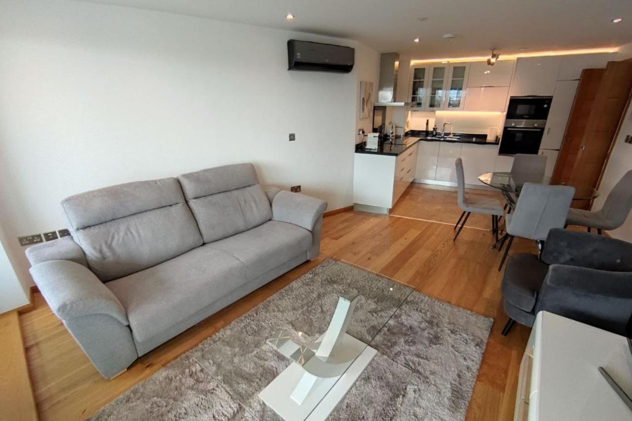 Seaside Serenity Oasis - High Floor - Stunning Views Gibraltar Eksteriør billede