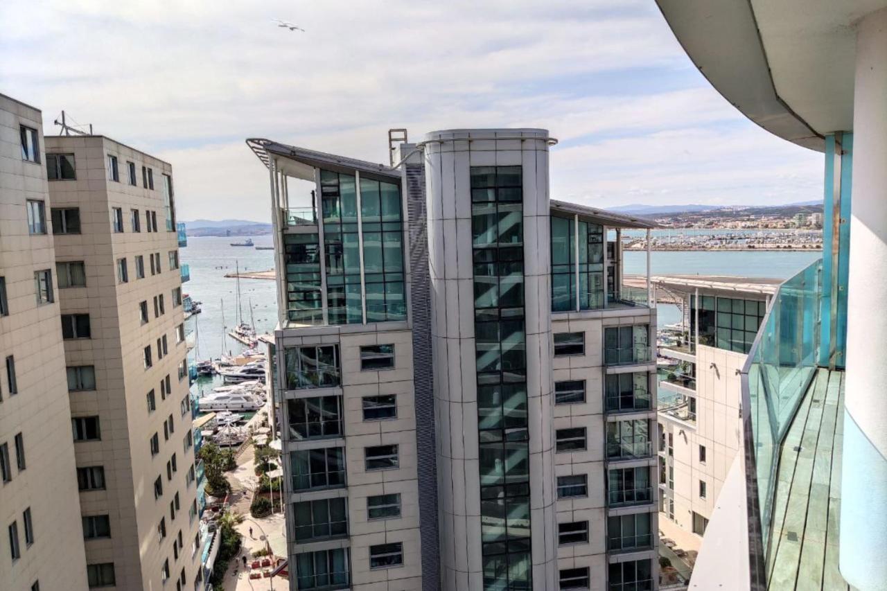 Seaside Serenity Oasis - High Floor - Stunning Views Gibraltar Eksteriør billede